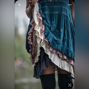 4-FreePeople Trapezes Dresses. Medium